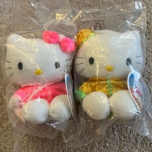 New McDonald Hello Kitty & Dear Daniel Set of 2 Plushies Trad Chinese Outfits 💛